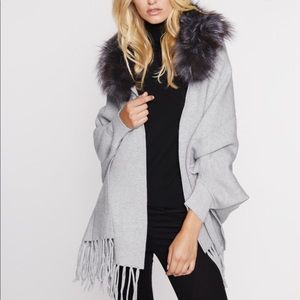 Dawn Levy Gabrielle Contemporary Poncho